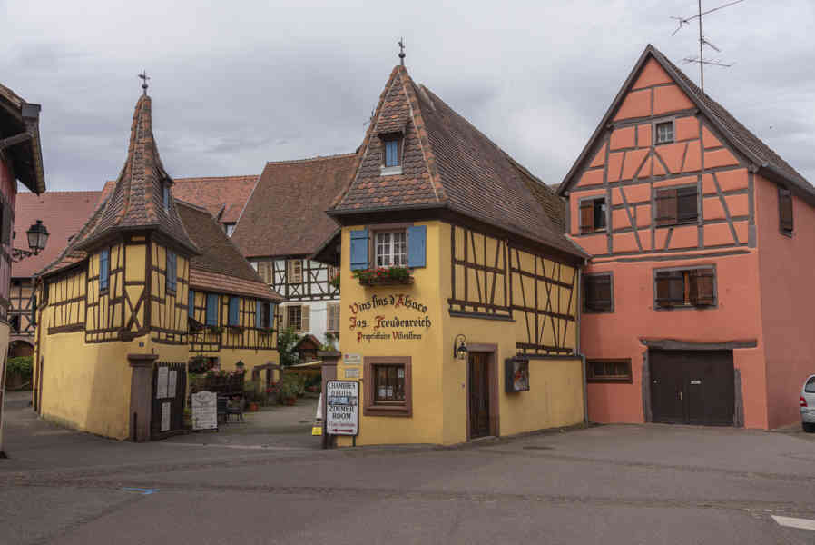 Francia - Alsacia 236 - Eguisheim.jpg
